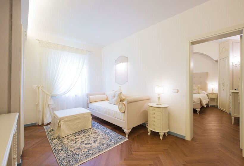 Люкс, Relais Sassa Al Sole