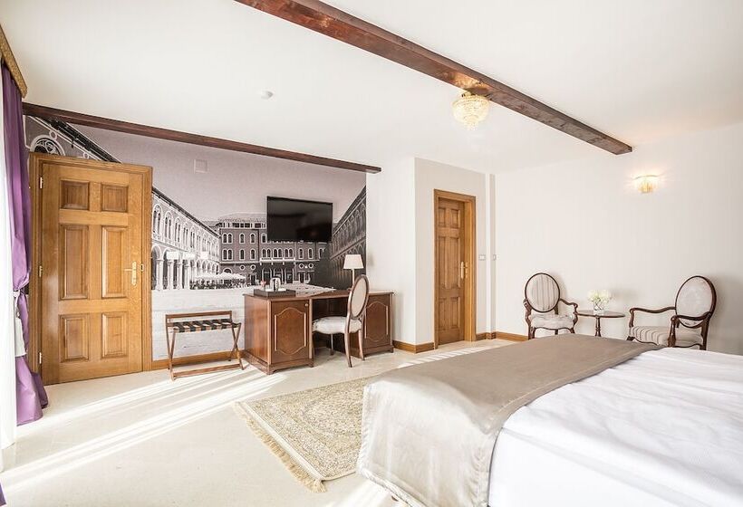 اتاق لوکس, Splendida Palace