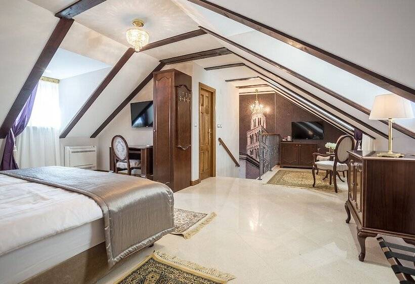 Люкс Повышенной Комфортности, Splendida Palace