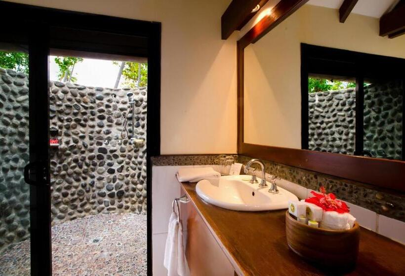 Бунгало Стандарт, Mana Island Resort & Spa   Fiji