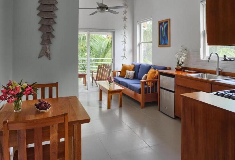 스탠다드 룸, Weezie S Ocean Front Hotel And Garden Cottages