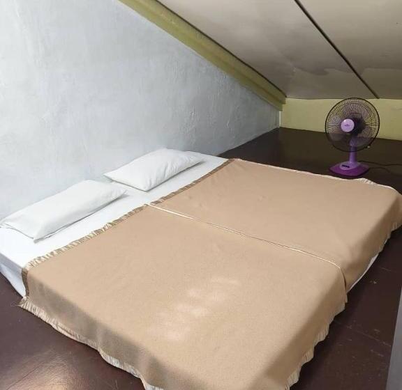 Номер Стандарт, De Cameron Guest House