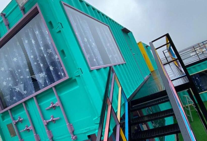 اتاق لوکس, Cameron Highlands Blueberry Earth House