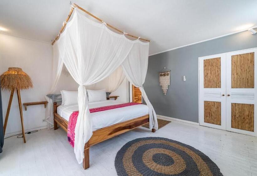 Номер Deluxe, Mowies Gili Air