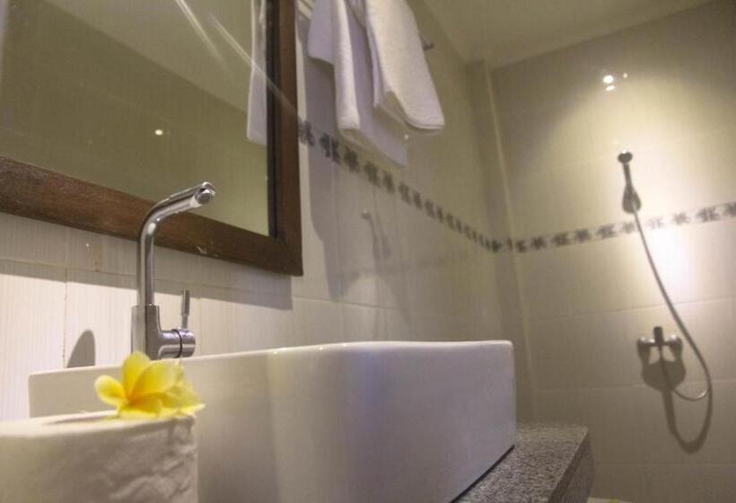 Номер Deluxe, D Camel Hotel Lembongan