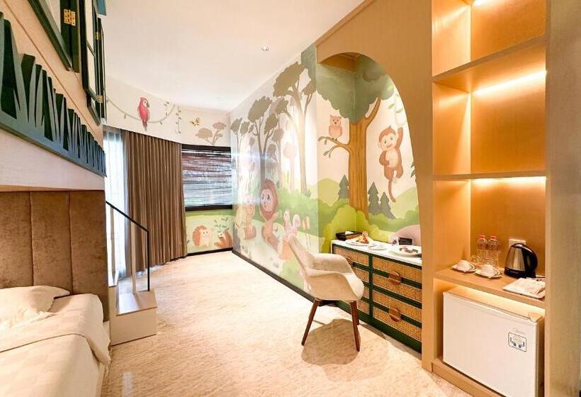 Тематический Семейный Номер, The Singhasari Resort Batu