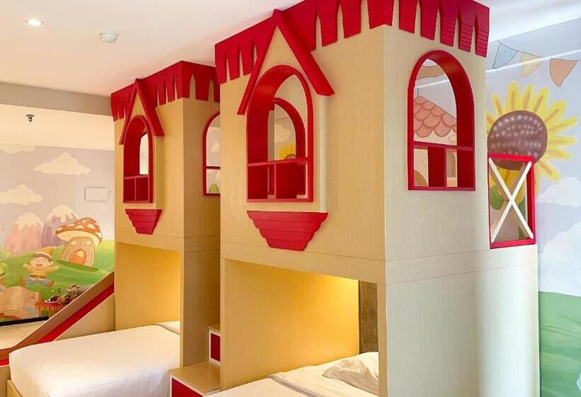 Тематический Семейный Номер, The Singhasari Resort Batu