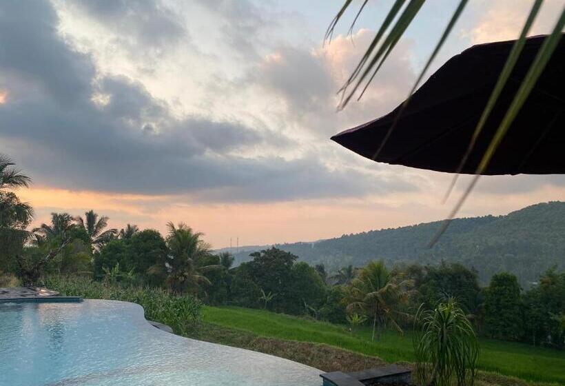 Family Suite, Lesong Hotel And Restaurant