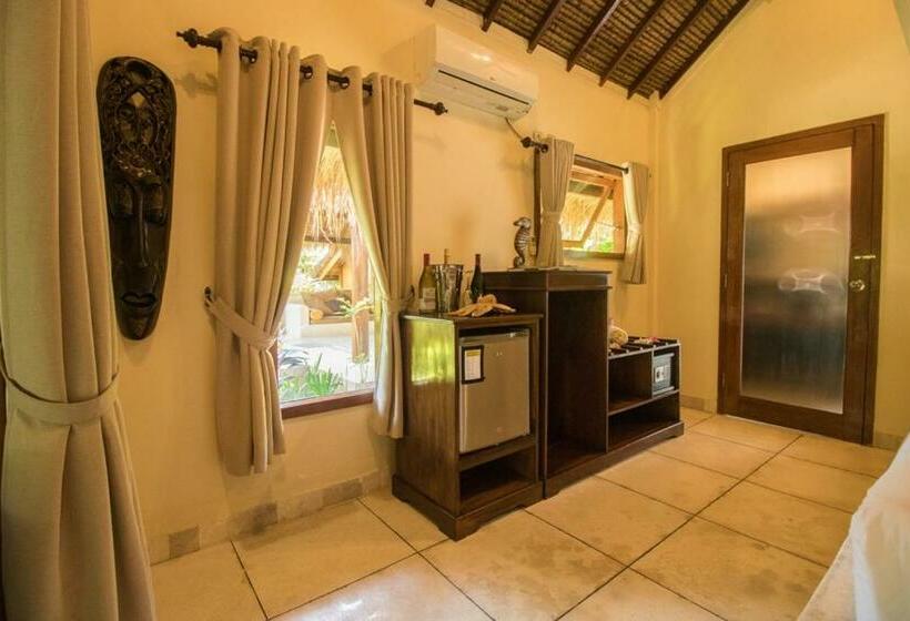 Standaardbungalow, Scallywags Beach Club