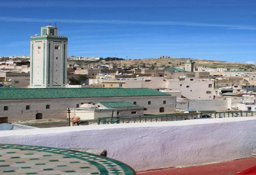 اتاق استاندارد چهار تخته, Hostel Rcif