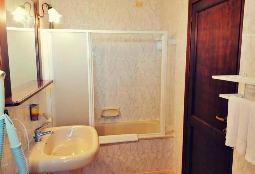 Номер Стандарт Индивидуальный, Malaspina Hotel & Resort