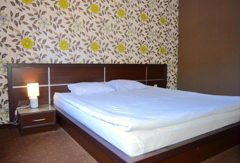 산전망 주니어 스위트, Hemus Hotel   Vratza