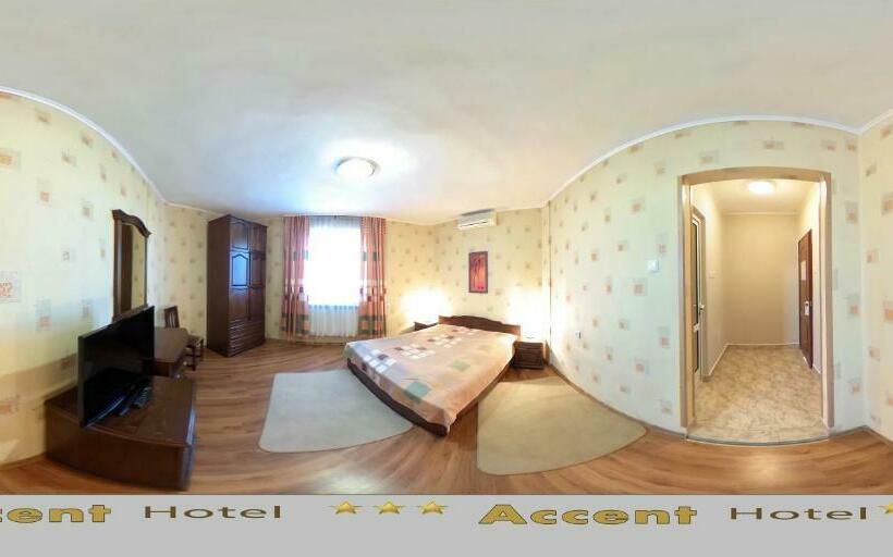 家庭间, Family Hotel Accent