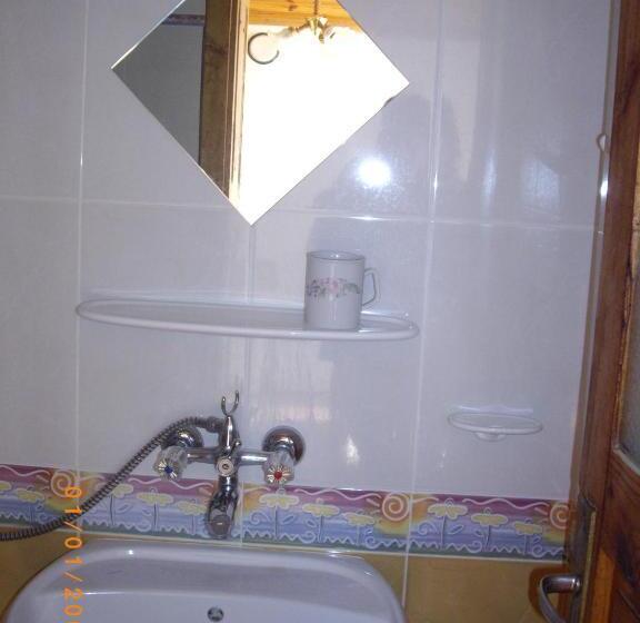 Четырехместный Номер Стандарт, Rai