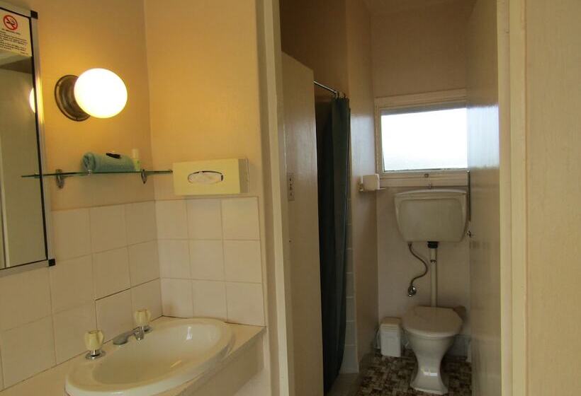 اتاق استاندارد یک نفره, Twin City Motor Inn