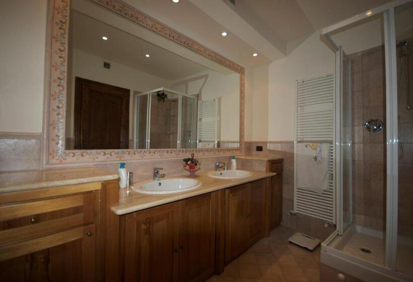 Люкс 2 Спальни, B&b Patrizio