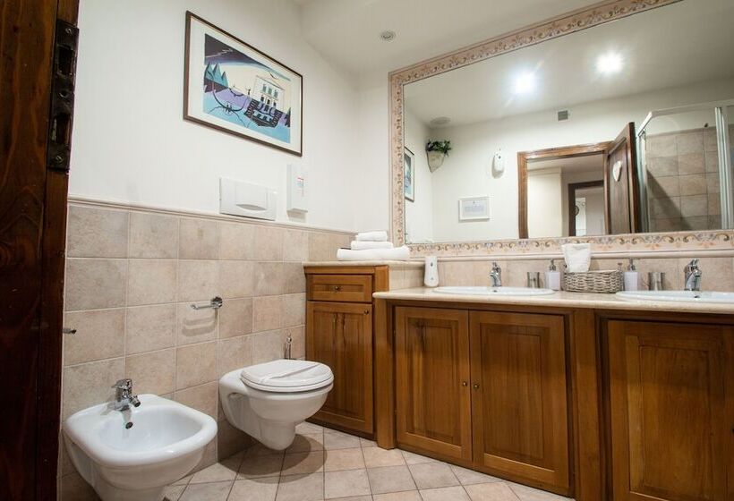 Люкс 2 Спальни, B&b Patrizio