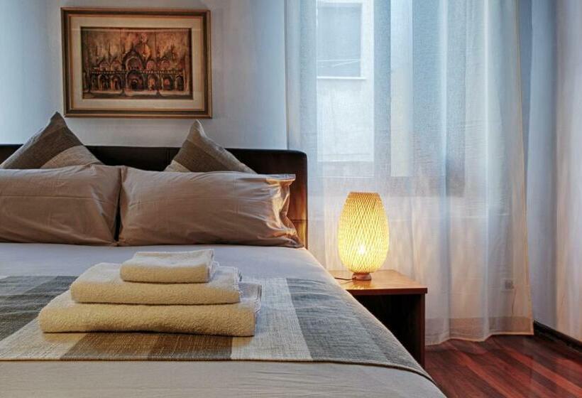 Standard Room Shared Bathroom, San Giacomo Venezia