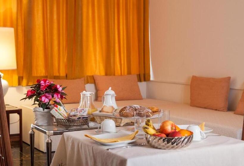 ویلای یک اتاق خوابه با استخر شنا, Villa Magnolia Luxury Suites