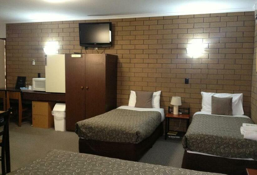 Семейный Номер, Rippleside Park Motor Inn