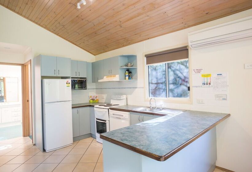 Вилла Superior 2 Спальни, Fingal Bay Holiday Park