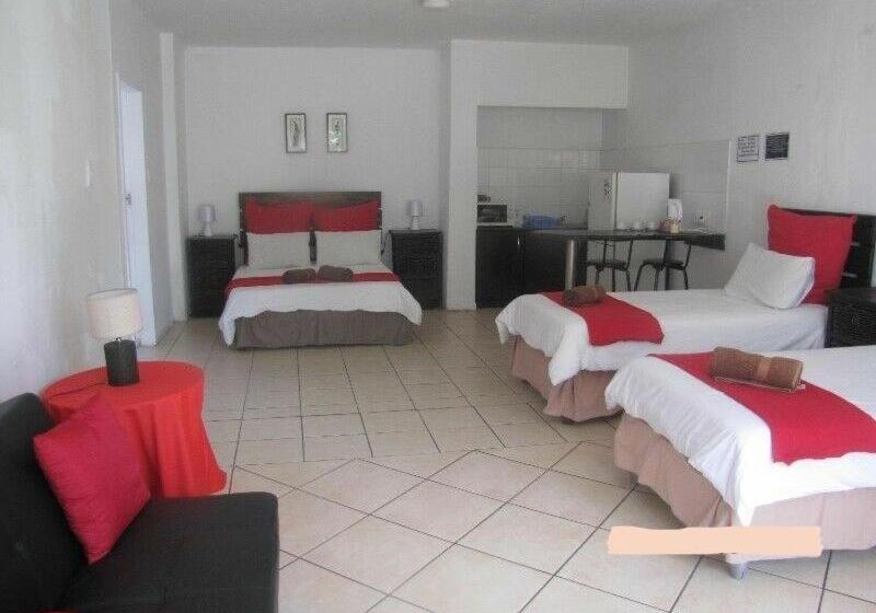 Четырехместный Номер Стандарт, Airport Lodge Or Tambo