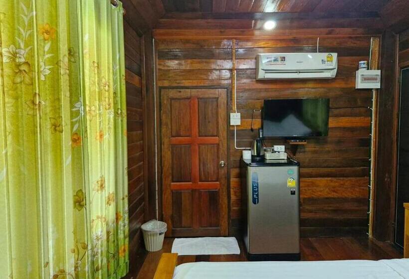 Стандартный Номер Кровать Кинг, Yungthong Baan Suan Resort
