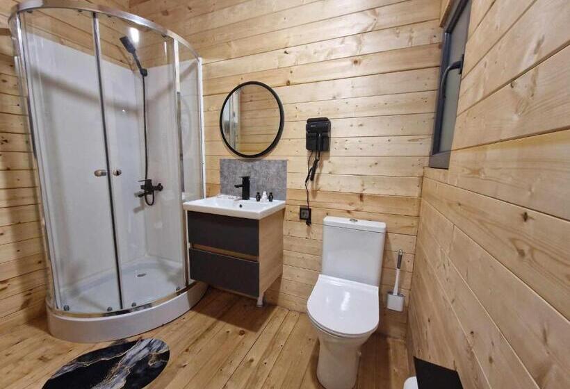 Номер Стандарт Трехместный, Nice House Hotel Meghri