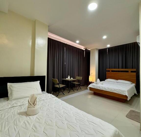 اتاق استاندارد سه نفره, Florencia S Inn