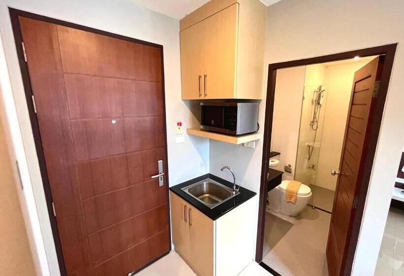 Номер Стандарт с Балконом, Hidayah Condotel,ao Nang, Krabi