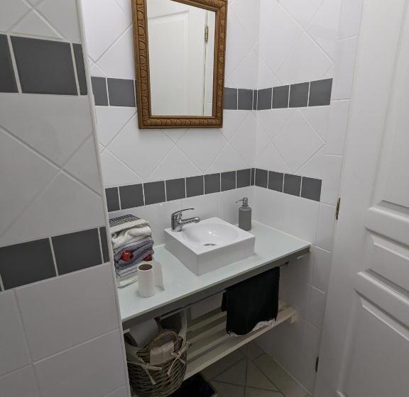 Standard room with outdoor bath, Alix Au Pays Des Pierres Dorées