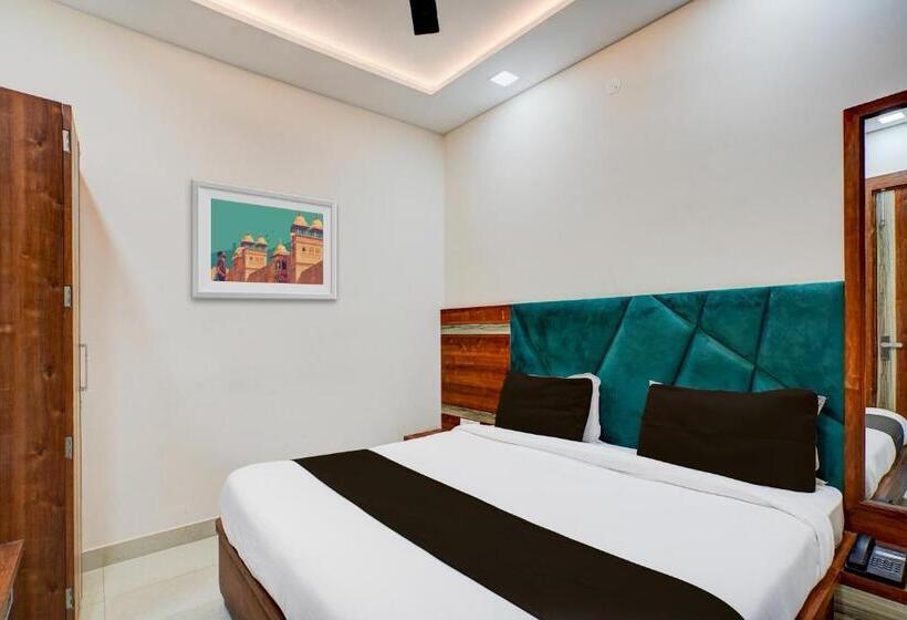 Cameră Triplă Clasică, Fabhotel Smr