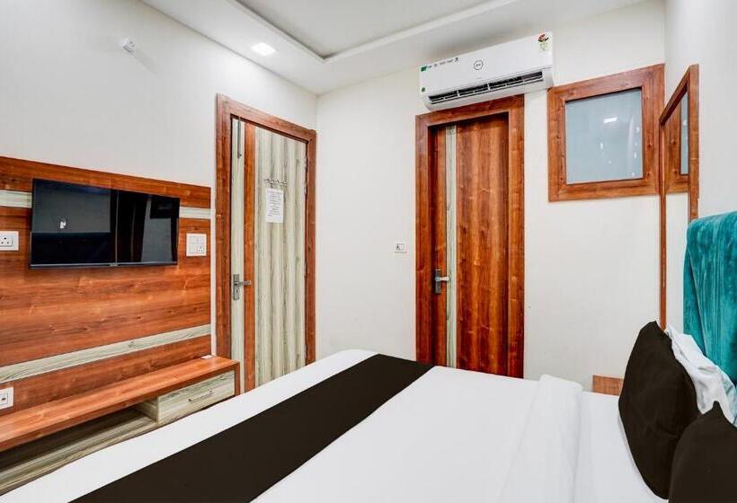 Cameră Triplă Clasică, Fabhotel Smr