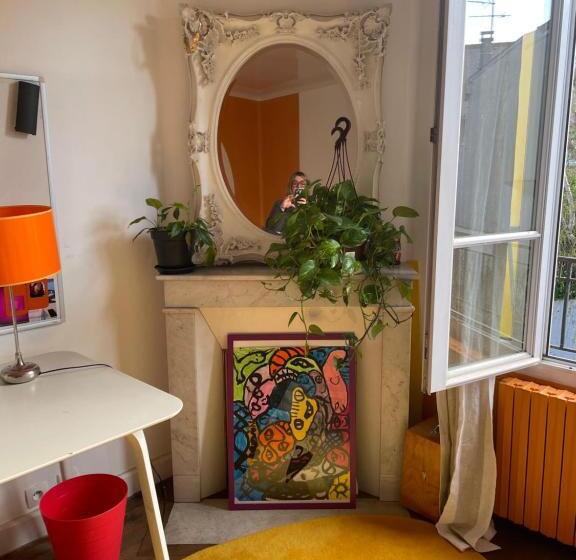 Номер Стандарт Вид на Сад, Guest Room In A Green Setting