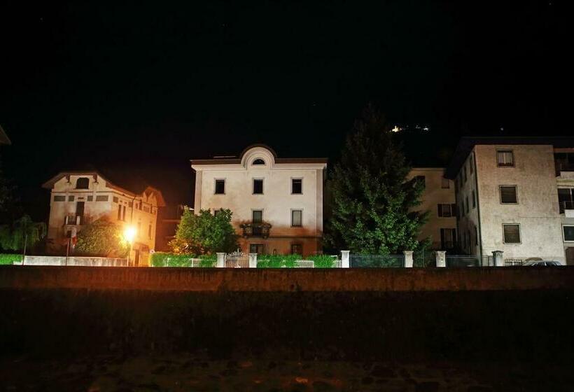 Номер Deluxe Одноместный, Albergo Gusmeroli