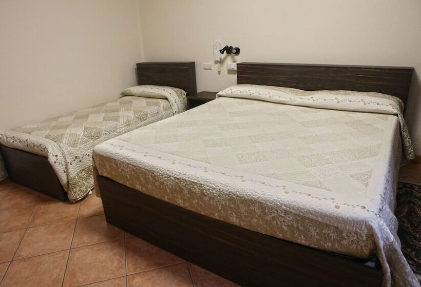 Номер Стандарт Трехместный, Albergo Gusmeroli