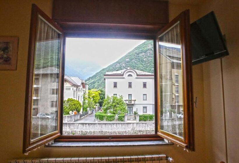 Семейный Номер Вид на Горы, Albergo Gusmeroli