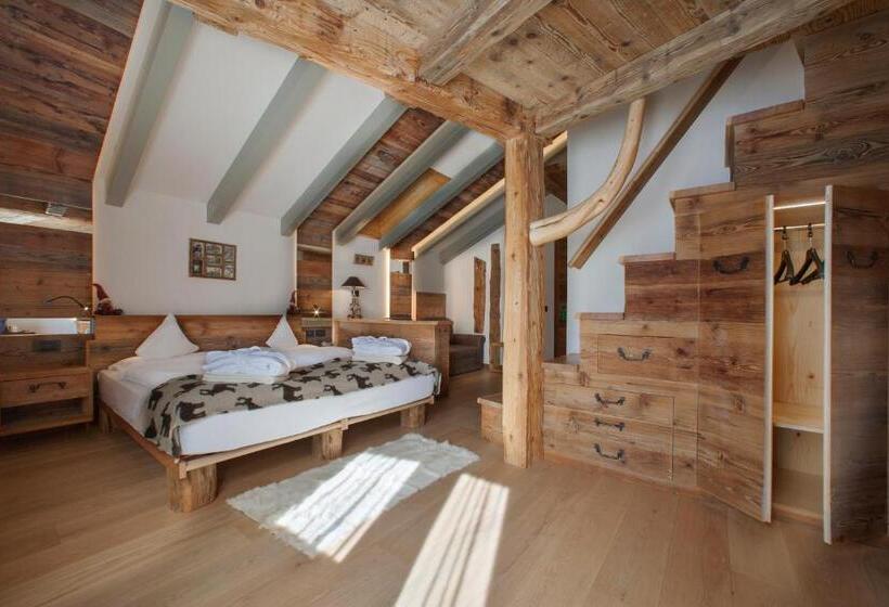 4 Bett Deluxe Zimmer, Alpenrose