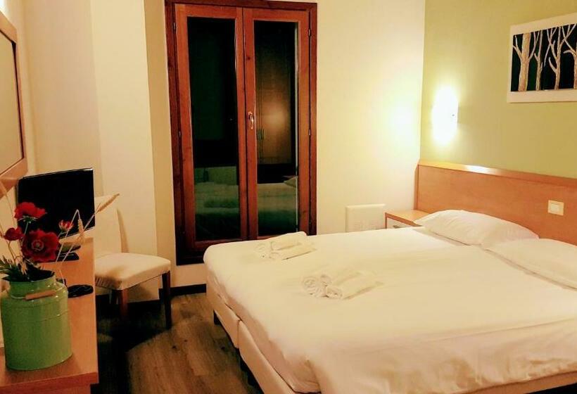 Номер Стандарт, Locanda Avanguardia
