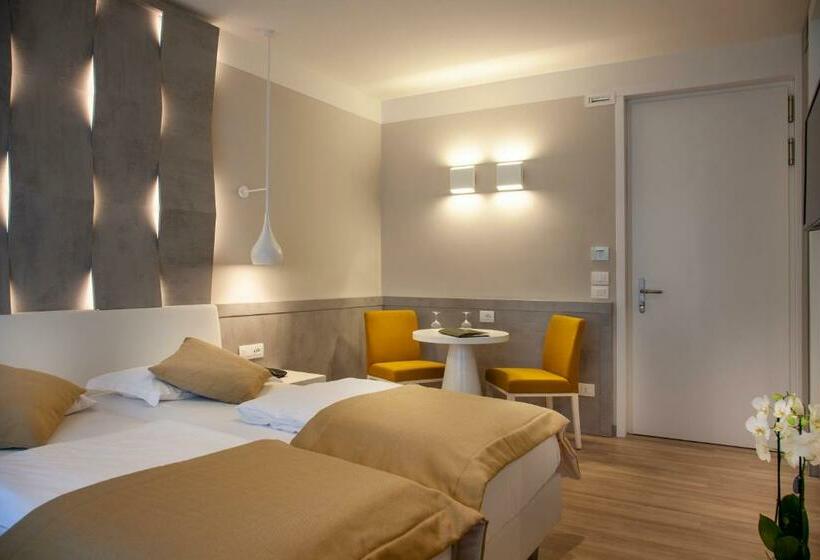 غرفة قياسية مطلّة علي الحديقة, Villa Olivo Resort 3s