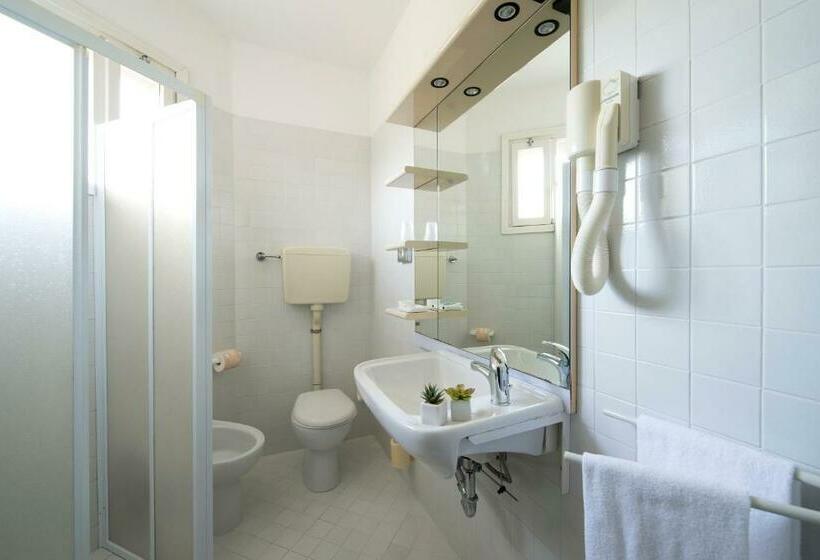 标准间, Nice Hotel Bibione
