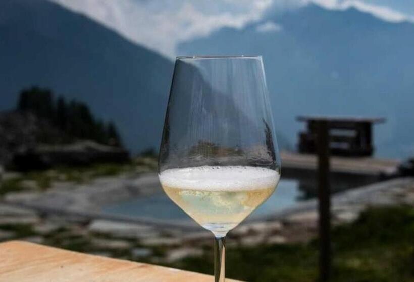 Номер Стандарт Трехместный, Rifugio Baita Belvedere