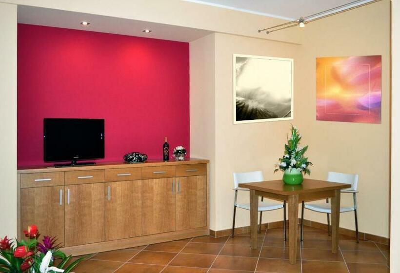 سوییت, Mingone Hotel Ristorante