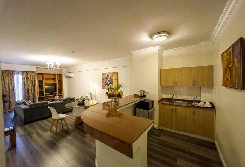 سوییت اجرایی, Maroko Bayshore Suites