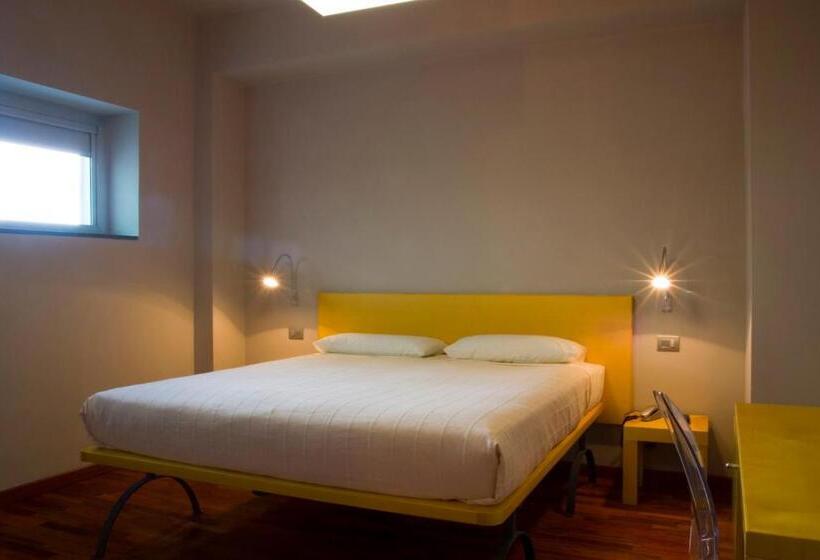 غرفة قياسية, San Lorenzo Si Alberga