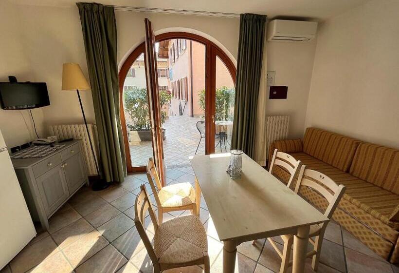 استودیو خانوادگی, Residence Casa Gardola, Gtsgroup
