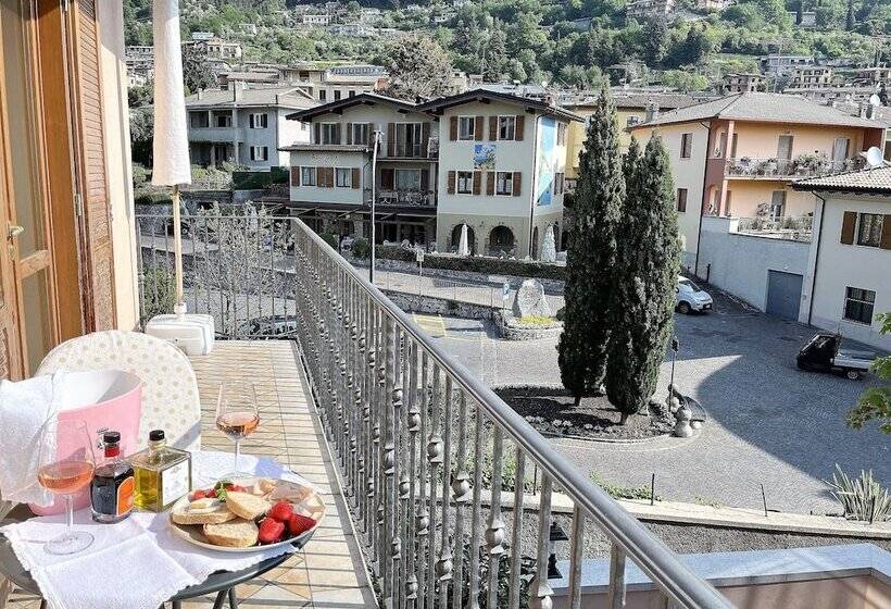 2 Bedroom Family Apartment, Residence Casa Gardola, Gtsgroup