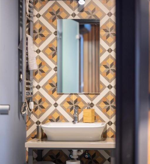 اتاق استاندارد سه نفره, London B&b