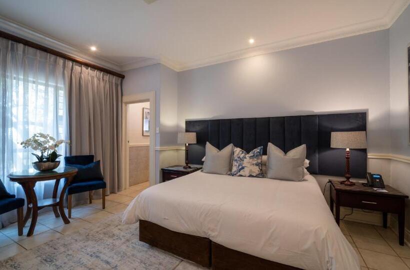 Президентский Люкс, Anew Resort Hunters Rest Rustenburg