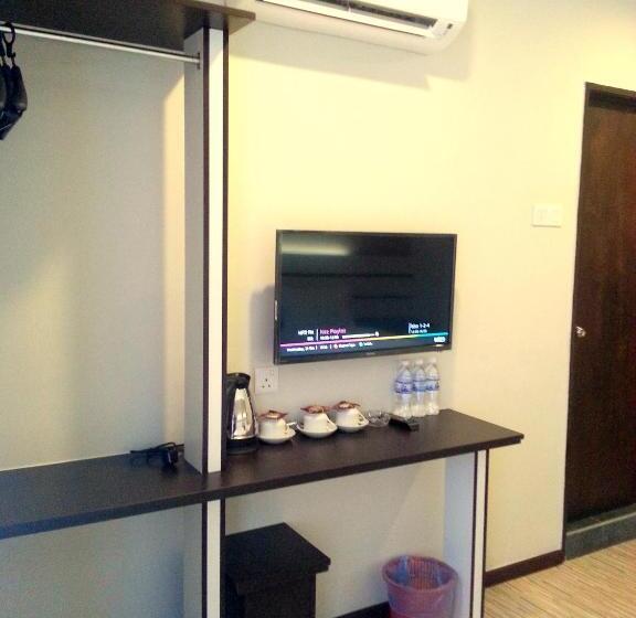 Трежместный Номер Economy, Grand Kapar Hotel Kuala Selangor